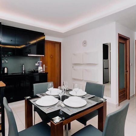 Appartamento Club Royal Wongamat Pattaya Esterno foto